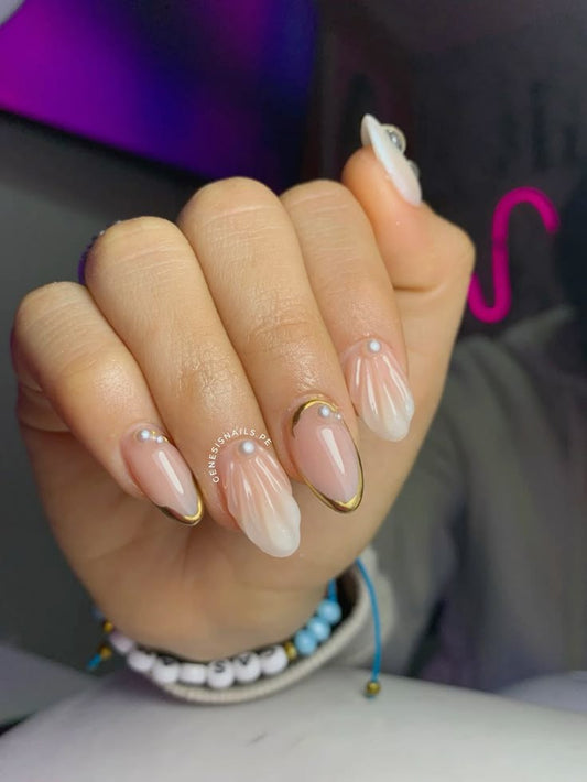 Golden Seashell