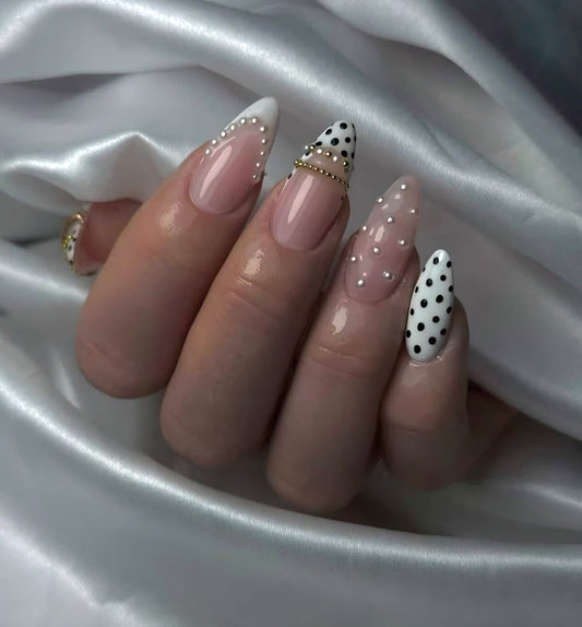 Dotted elegance