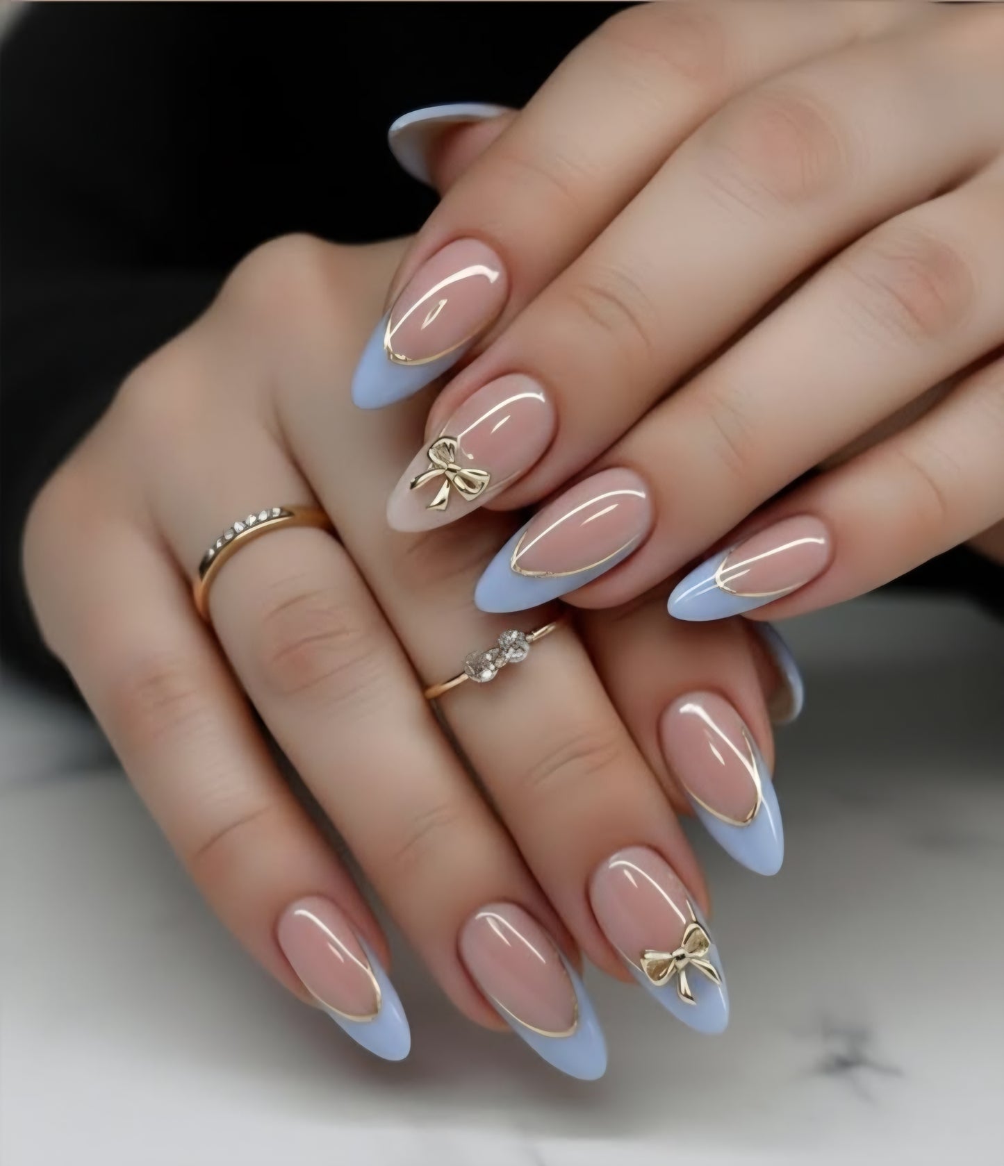 Blue Bow tips