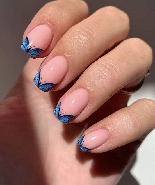 Winged elegance